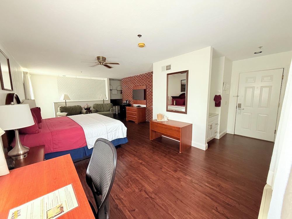 Inn at Cemetery Hill - photo 36