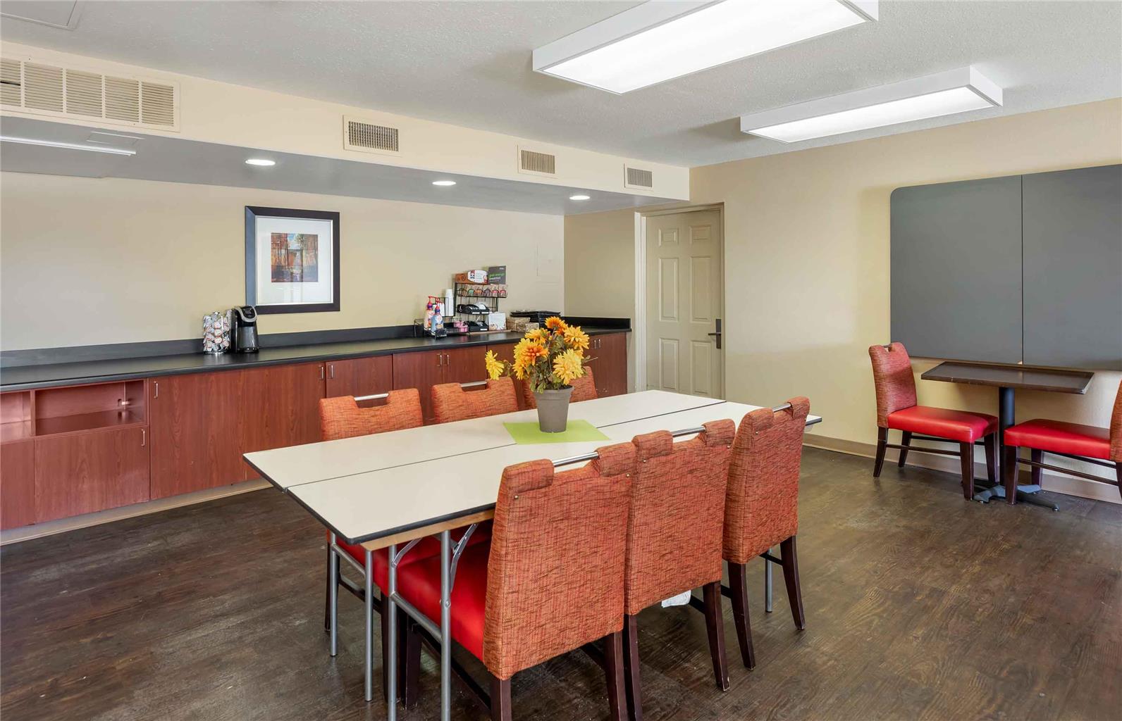 Extended Stay America Suites Denver Aurora North - photo 9