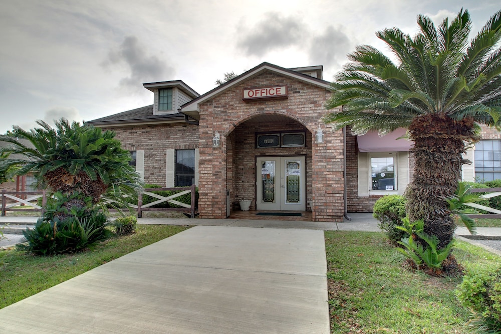 Hotel Del Sol — hotel in Pensacola
