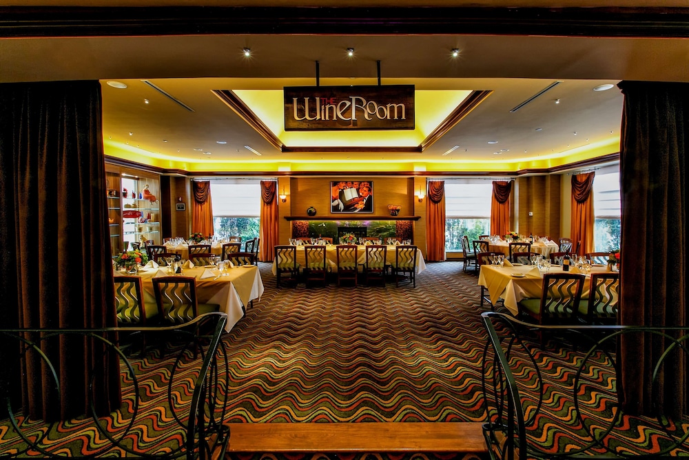 Hilton Garden Inn New York Staten Island - photo 65