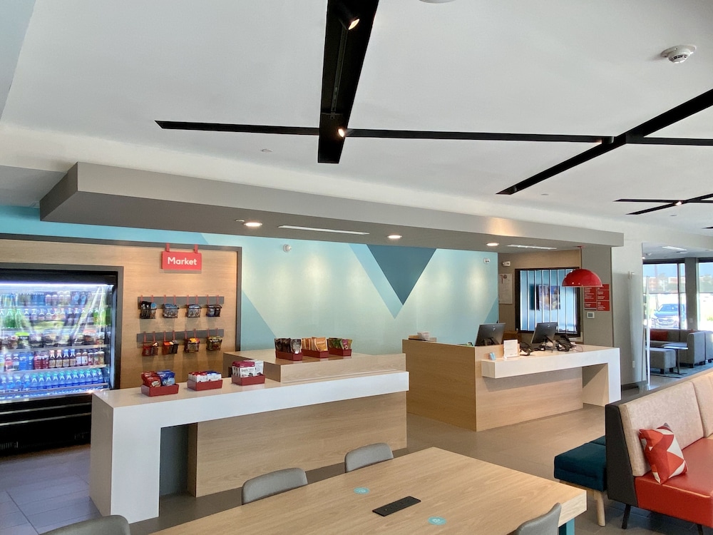 avid hotels Beaumont by IHG - photo 39