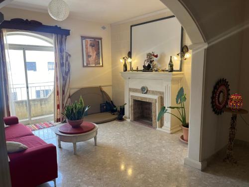Triple room in Beautiful Maltese Maisonette in San Giljan, Malta