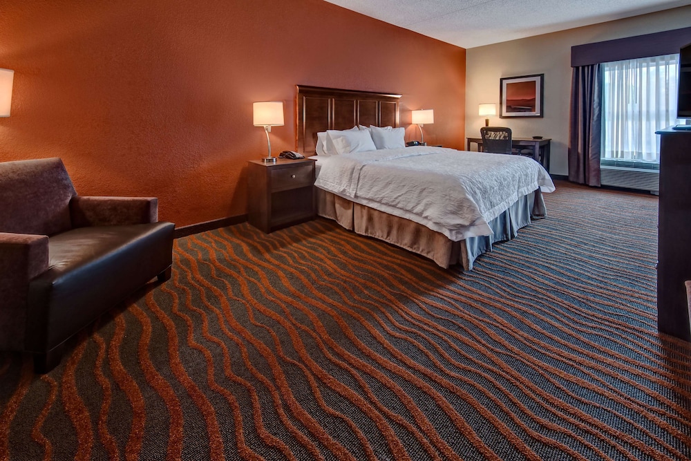 Hampton Inn by Hilton Clarksville - photo 18