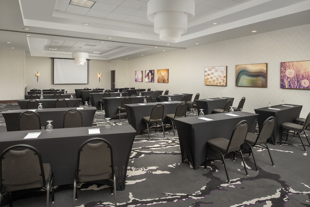 Hilton Garden Inn Columbia Airport - photo 44
