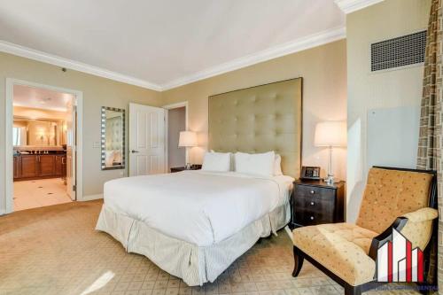 MGM Signature 16 702 1Br 2Ba Balcony Suite