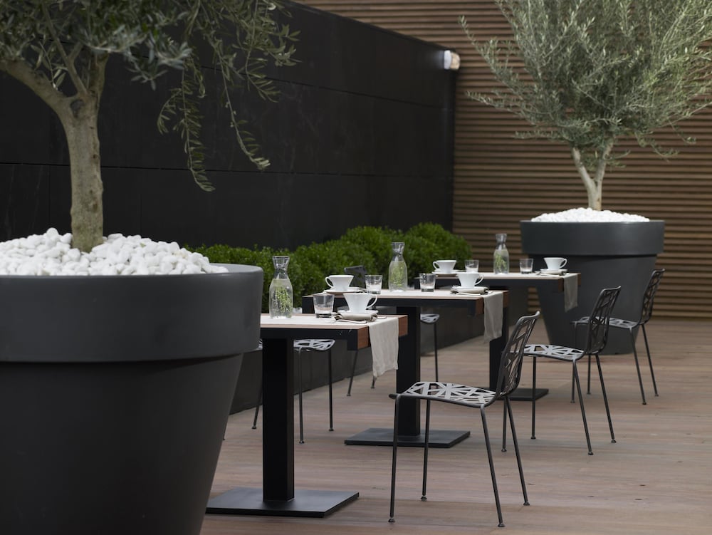 מזון ומשקאות