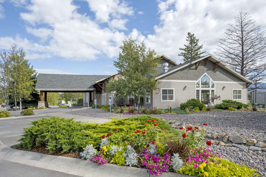 Best Western Plus Kalispell Glacier Park West Hotel & Suites - photo 39