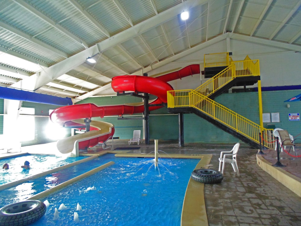 Lakeside Resort and Conference Center - photo 44