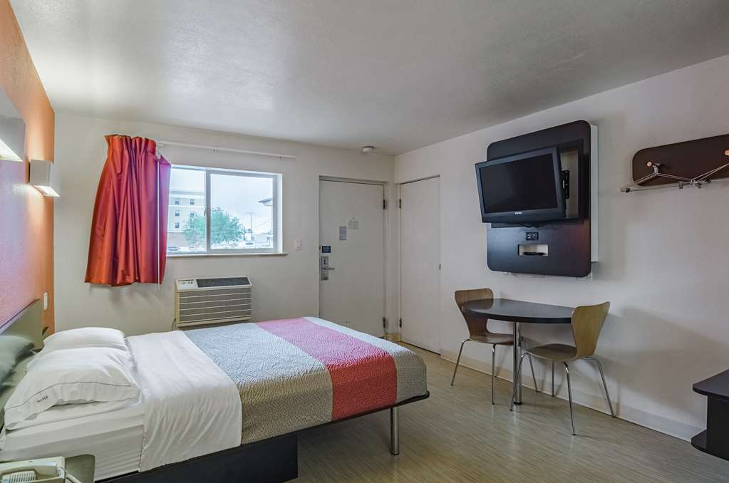Motel 6 Riverton WY - photo 21