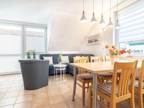 Residenz am Strand Wohnung 5 73 — 4-Star Luxury Hotel in Zingst, Germany
