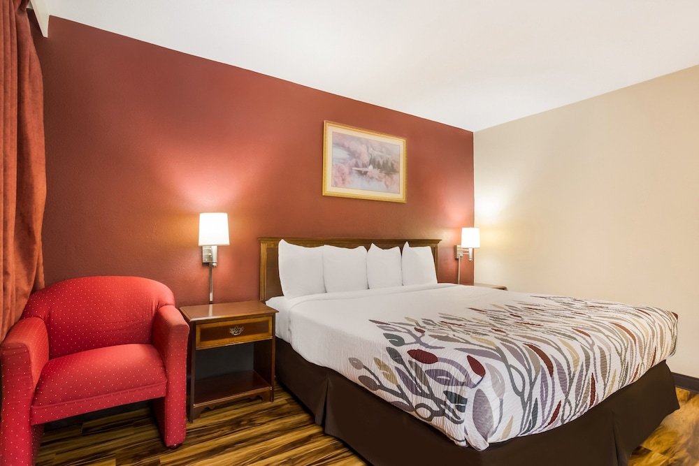 Red Roof Inn Winchester Lexington East - photo 13