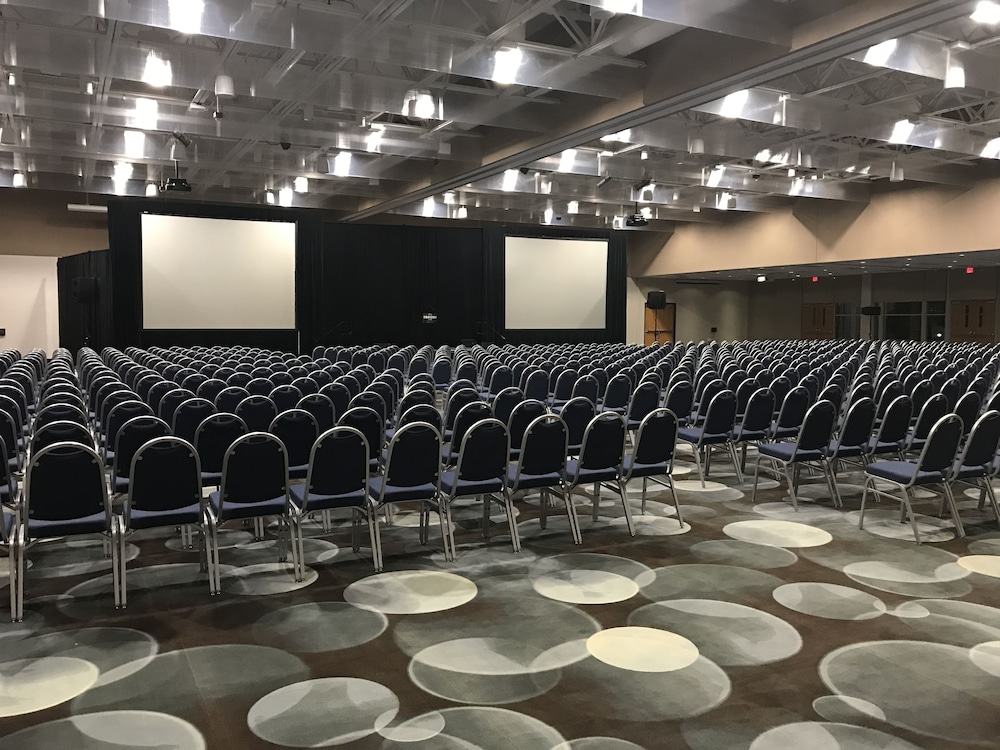 Oshkosh Marriott Waterfront Hotel & Convention Center - photo 34