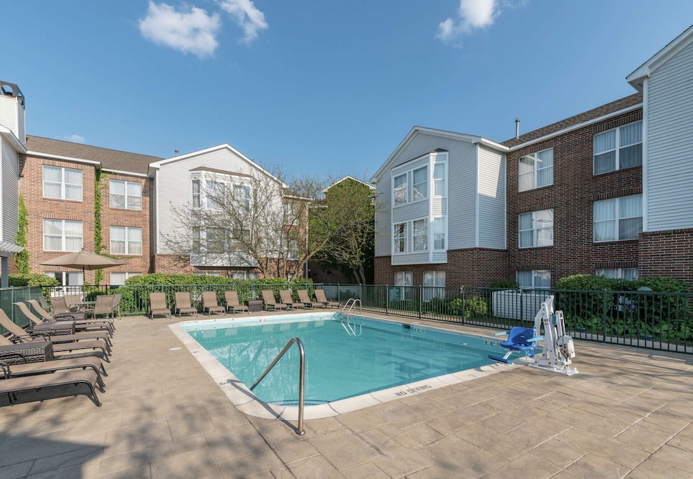 Homewood Suites by Hilton Chicago Schaumburg - photo 24