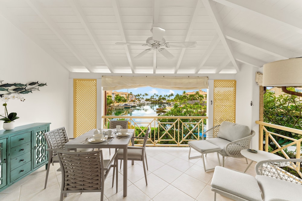 Port St Charles — hotel in Speightstown