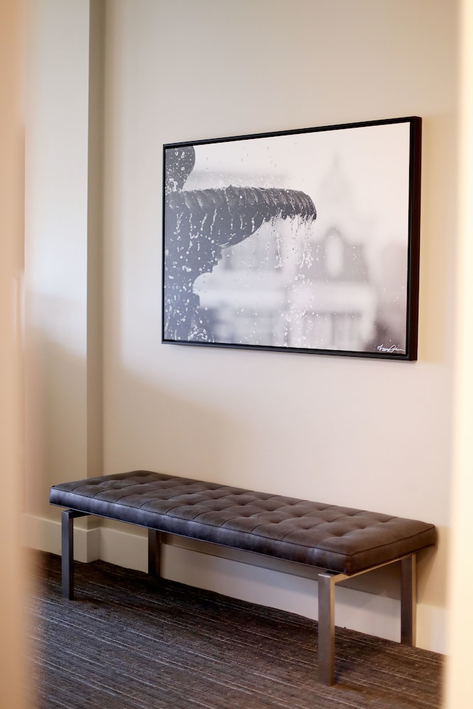 Royal Amsterdam Hotel - photo 11