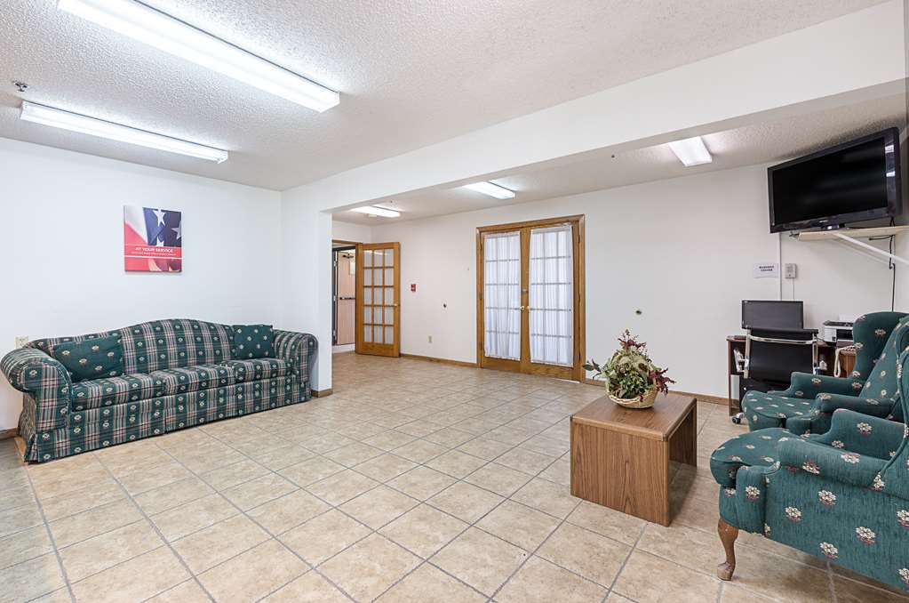 Motel 6 Kewanee IL - photo 18