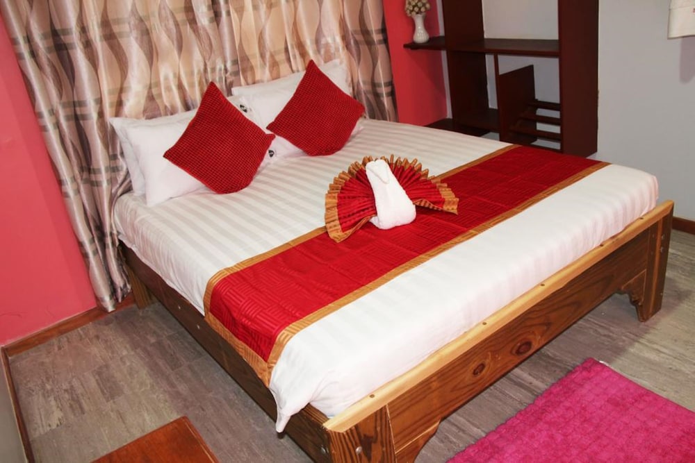 Limrock Hotel — Machakos — photo 5