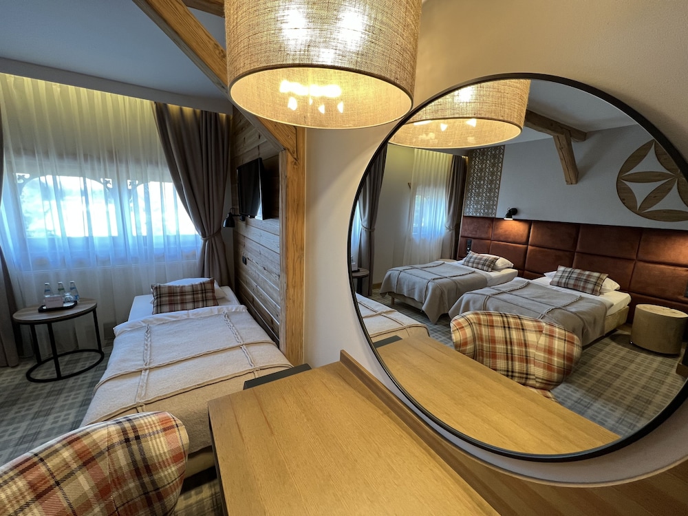 Bajka Hotel & Resort pet-friendly hotel Ozimek