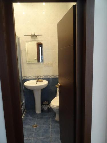 20 Griboedov Apartment Heart of Tbilisi