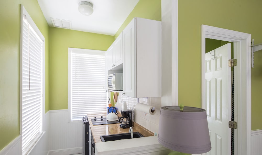 Wicker Guesthouse - photo 18