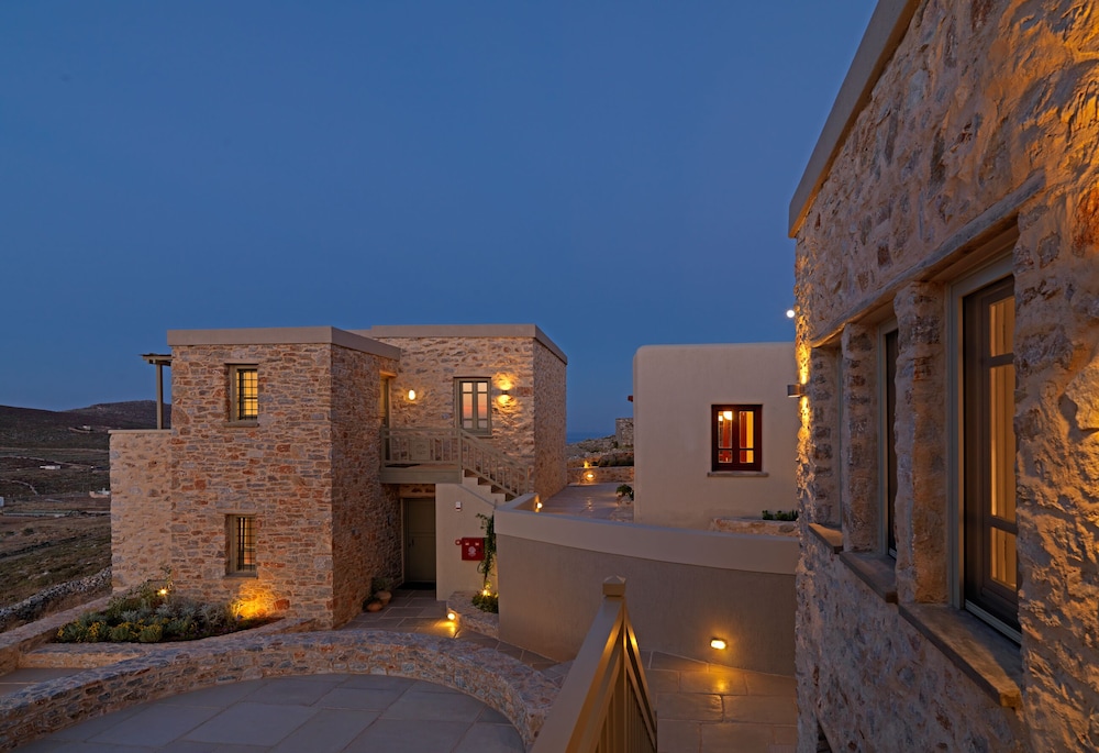 Themonies Luxury Suites in Folegandros, Greece