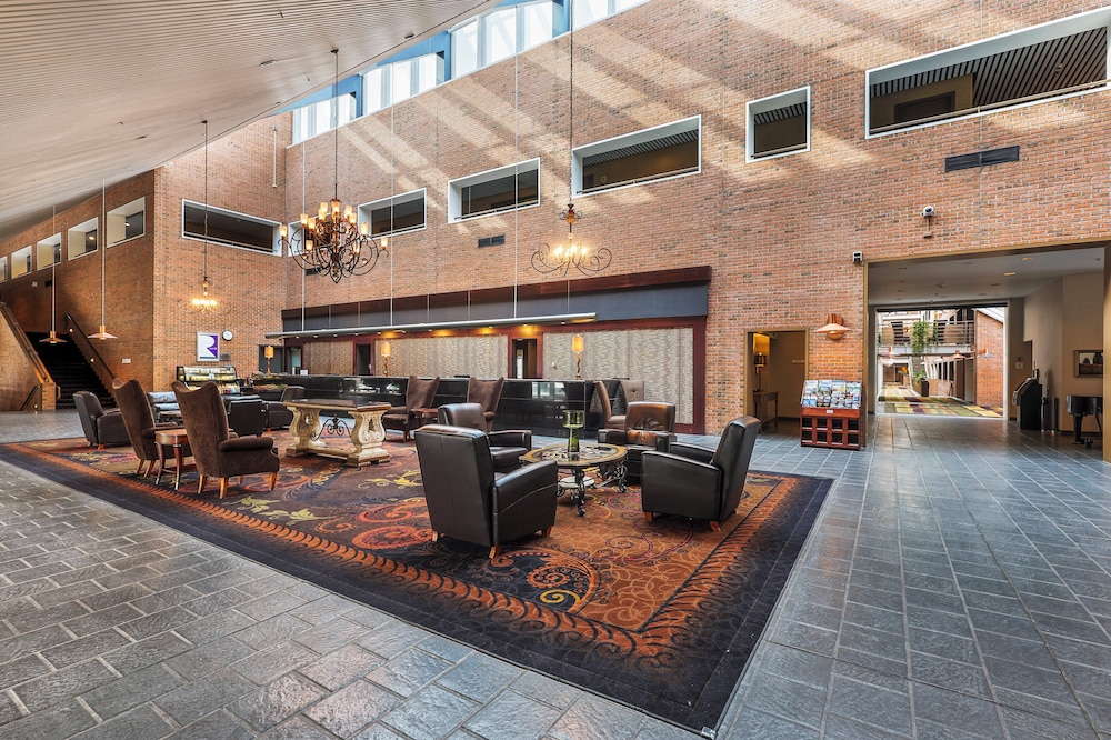 Crowne Plaza Minneapolis West by IHG - photo 91
