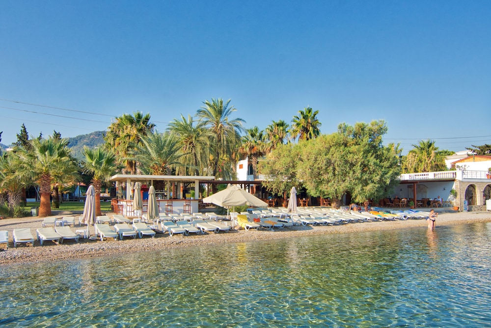 Selvi Beach Hotel - carbon neutral hotel in Bodrum