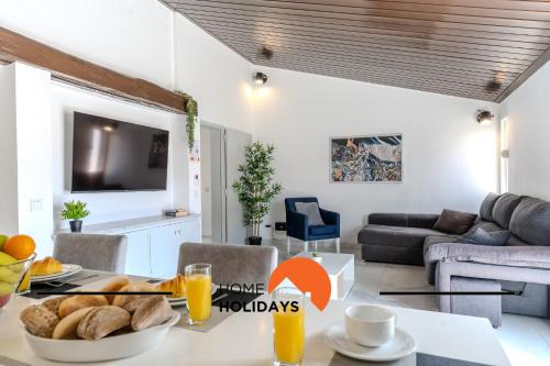 #265 Charming Villa Sam — 4-Star Luxury Hotel in Albufeira, Portugal