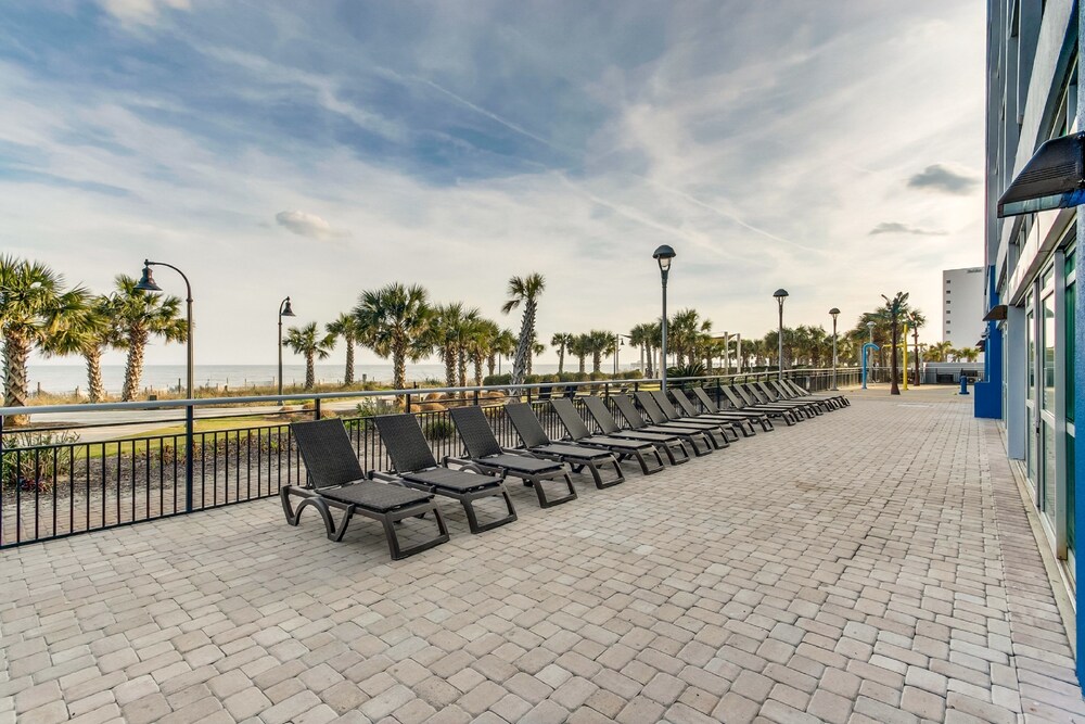 1BR Condo in Bayview Resort - photo 22