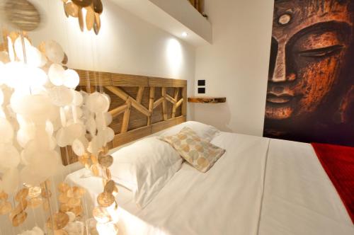 Meraviglioso Appartamento Deluxe Design Zen 2 camere 2 bagni privati Potente Wi Fi Ottimo il collegamento con Aeroporto di Malpensa e Rho Fiera vicino a 3 linee Metropolitane — 4-Star Luxury Hotel in Milan, Italy