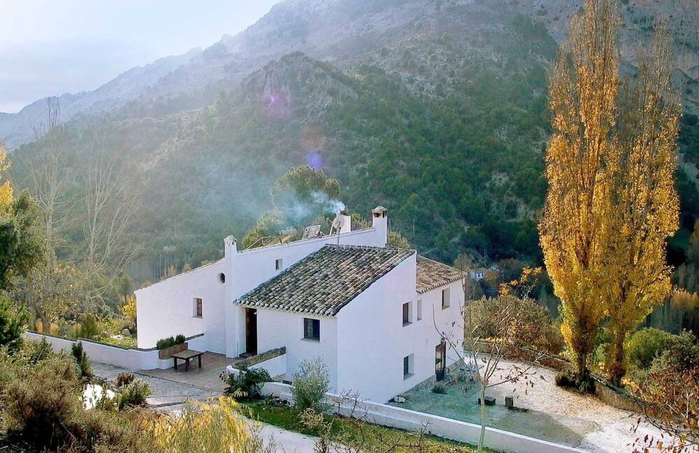 Saluda Alta - carbon neutral hotel in Castril