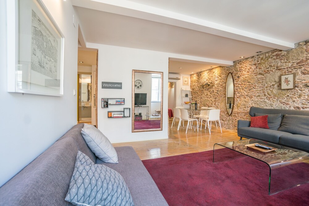 Days & Weeks in Lisbon, Portugal