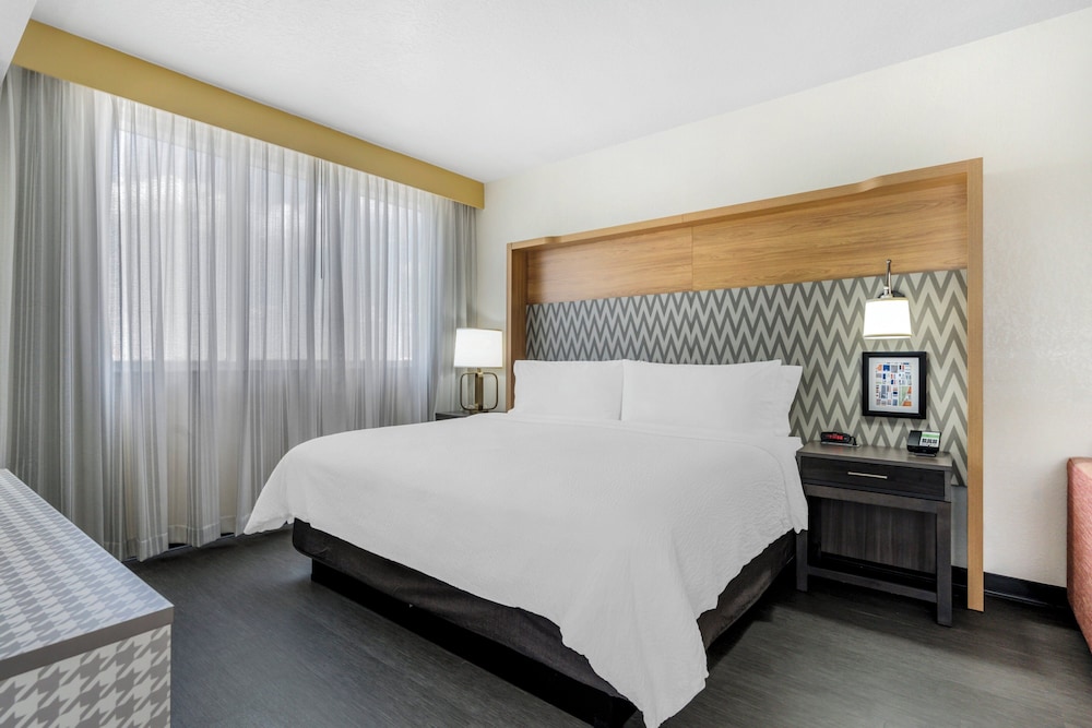 Holiday Inn Orlando International Dr ICON by IHG - photo 18