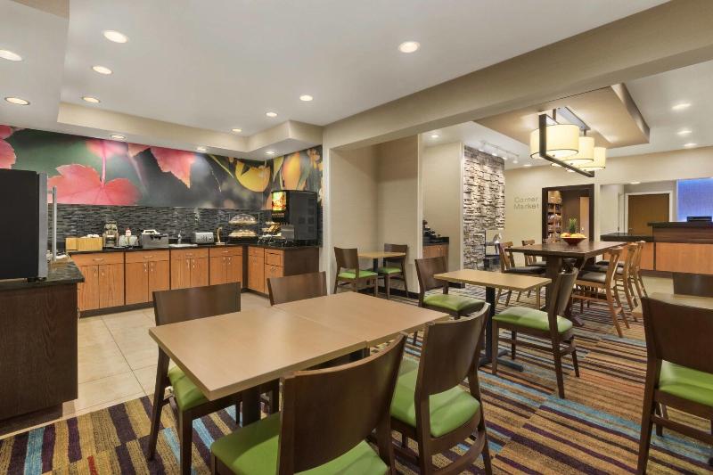 Amerivu Inn and Suites - photo 18