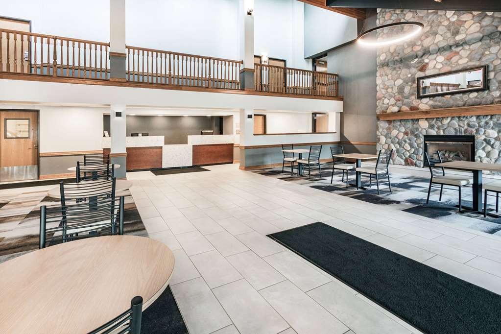 Baymont by Wyndham Brooklyn Center - photo 8