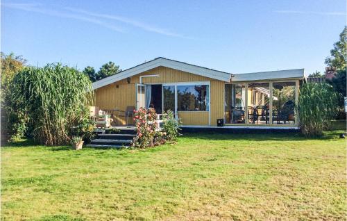 Beach Front Home In Stubbekøbing — 4-Star Luxury Hotel in Stubbekobing, Denmark