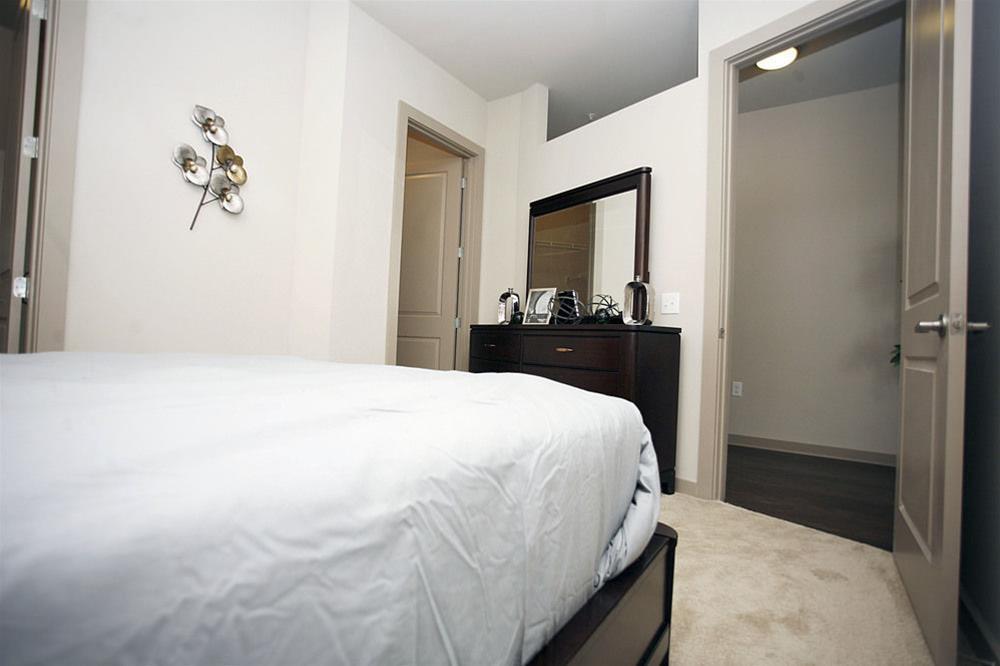 1505 Demonbreun By Sitsquare Suites - photo 2
