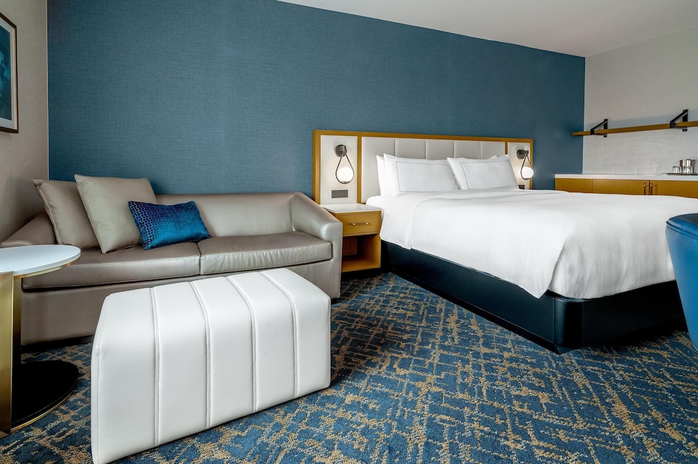 DoubleTree by Hilton Sioux City - photo 13