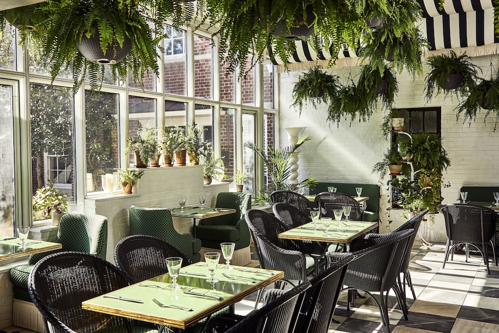 The Vanderbilt Auberge Collection - photo 45