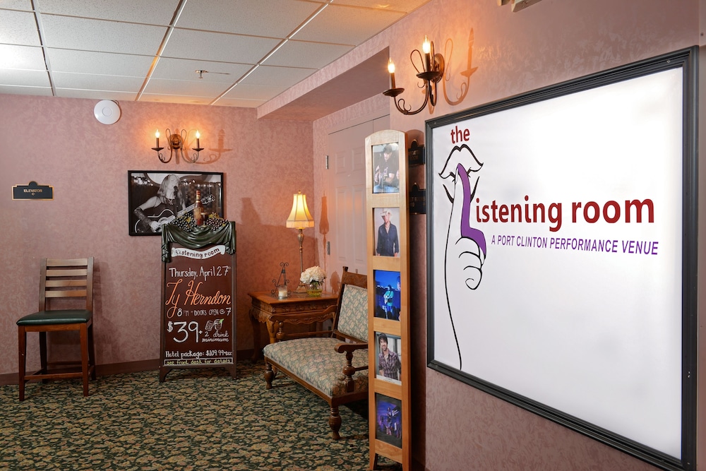 OurGuest Inn and Suites Downtown - photo 16