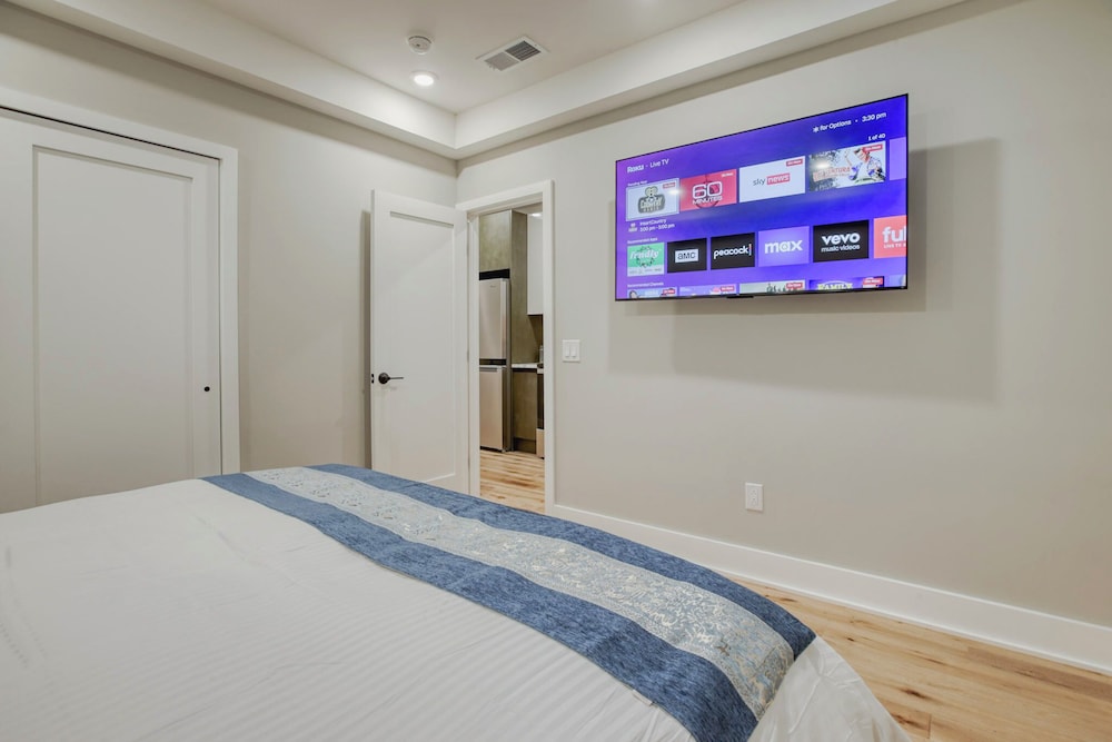 One Sky Loft - photo 6