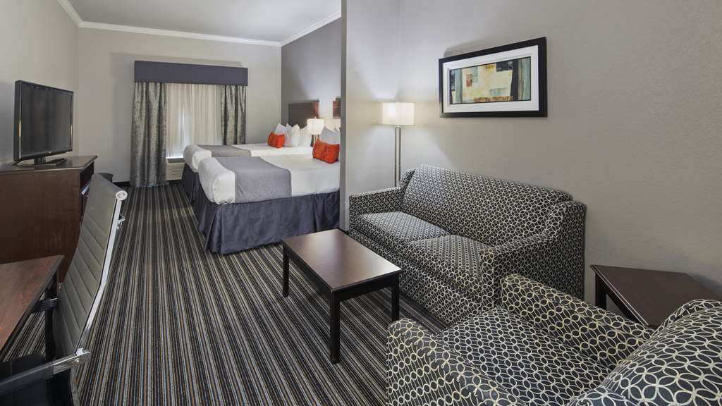 Best Western Plus Austin Airport Inn & Suites - photo 6