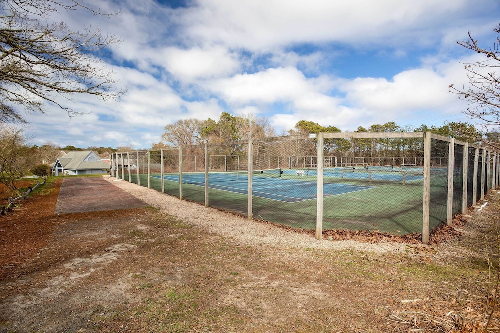 Beautiful Brewster Condo w Resort Amenities - photo 15