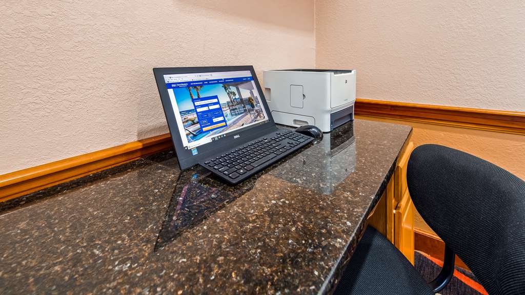 Best Western White Mountain Inn - photo 8