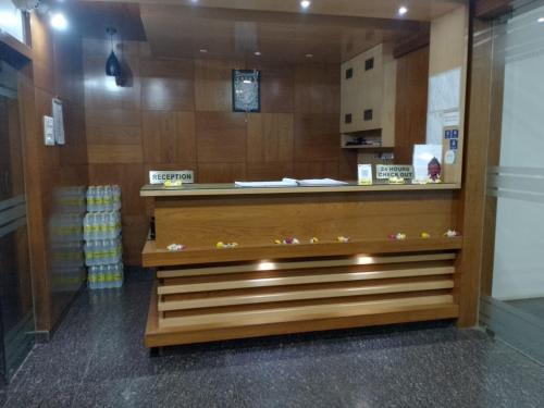 Shrinivas Lodge — 4-Star Luxury Hotel in Hubli, India