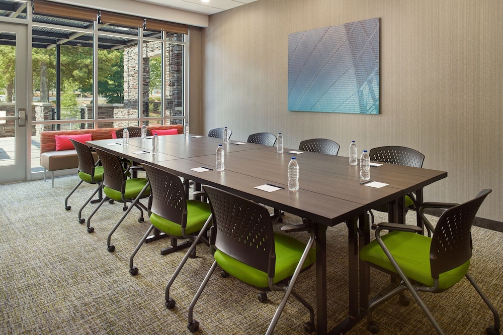 SpringHill Suites by Marriott Atlanta Northwest - photo 21