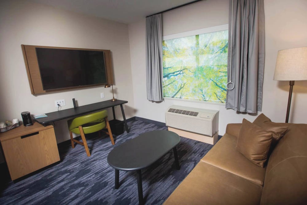 Fairfield Inn & Suites Philadelphia Broomall Newtown Square - photo 11