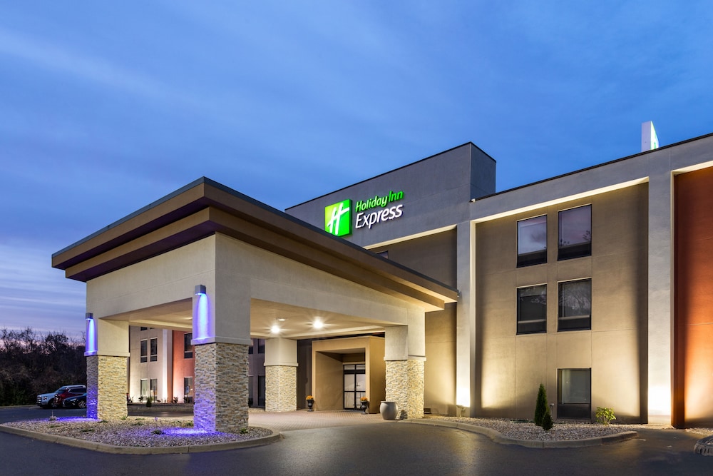 Holiday Inn Express New Albany Louisville NW by IHG - featured photo