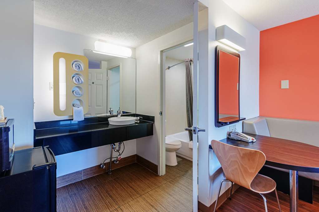 Motel 6 Martinsburg WV - photo 25