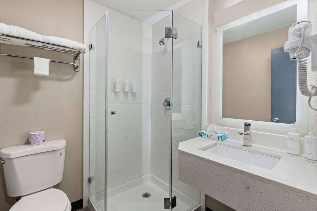 Days Inn by Wyndham Albuquerque I 25 - photo 48